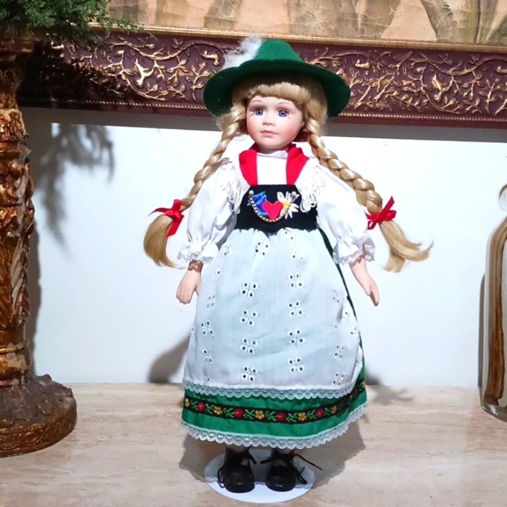 German Beauty Doll 17 Inches